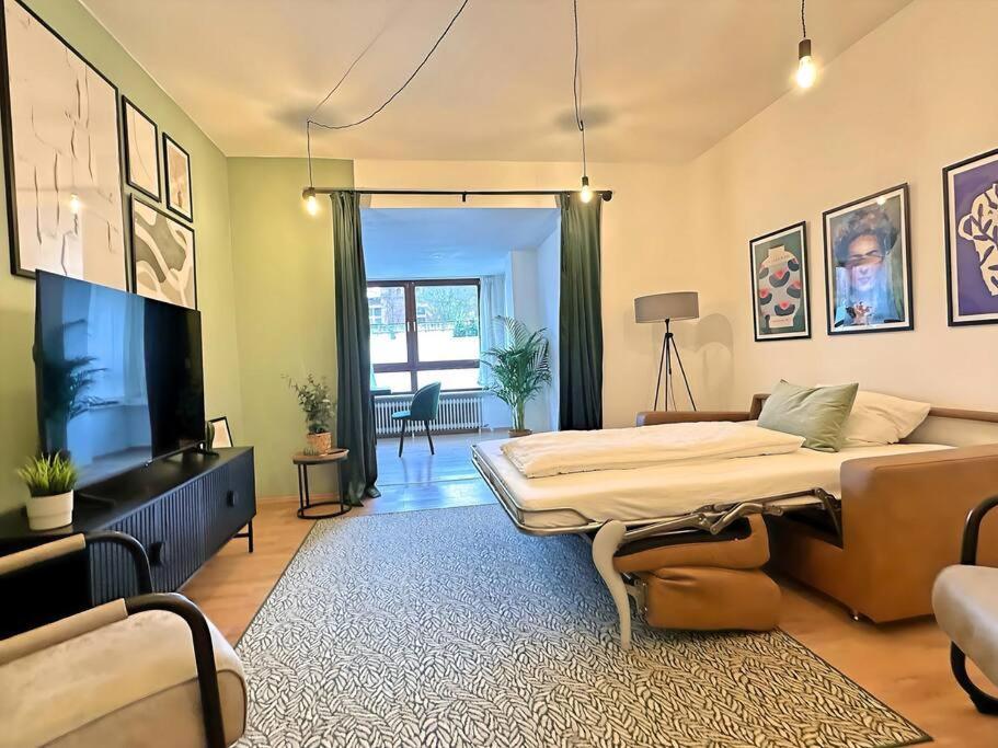 Urban & Chic: 2Bdr, Parkplatz Apartment Витен Екстериор снимка